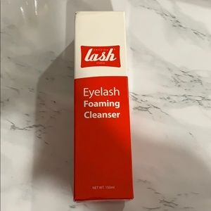 Amazing lash studio eyelash foaming cleanser